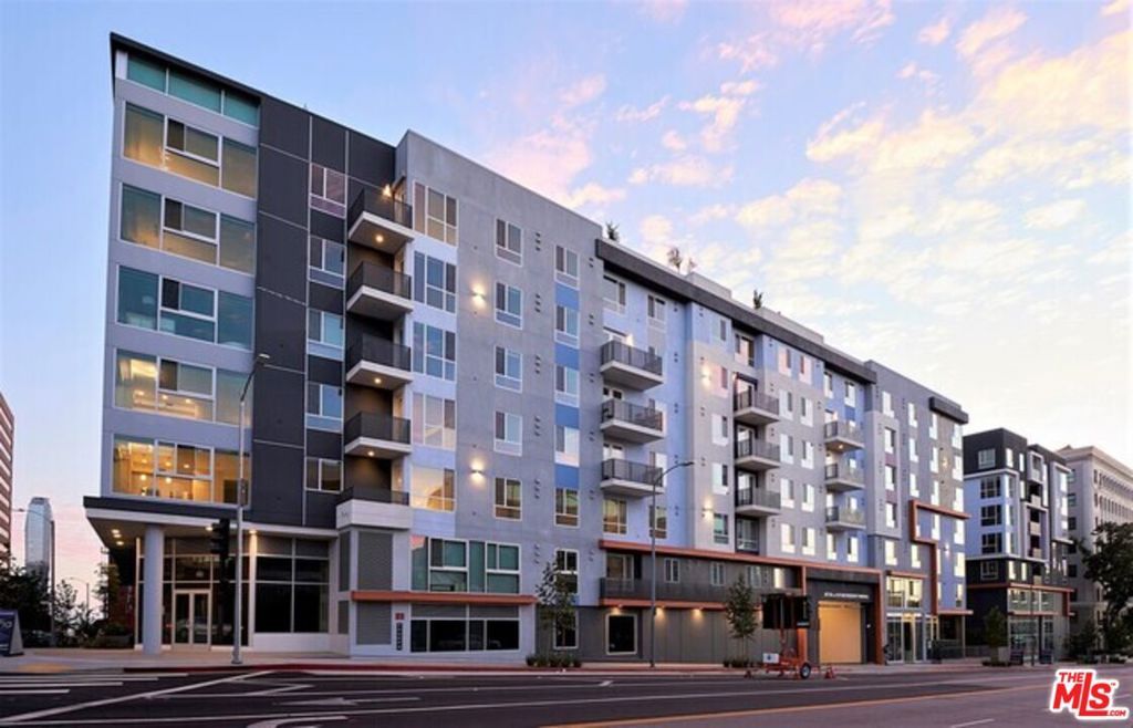 Photo of 1120 W 6th Street #1754, Los Angeles, CA 90017 (MLS # 25622957)