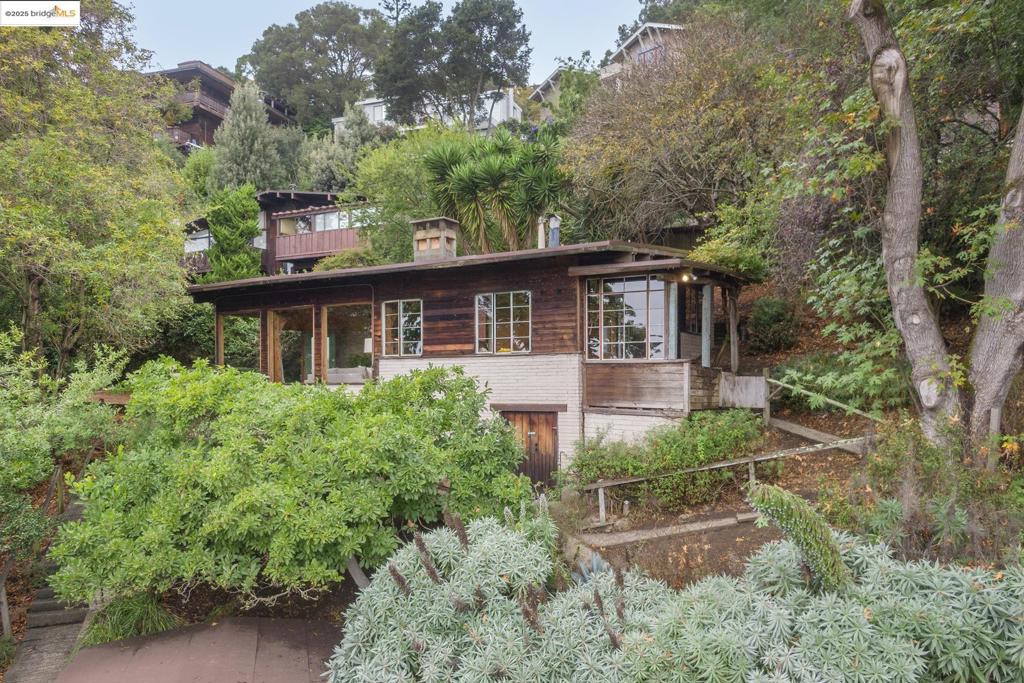 BERKELEY HILLS - Residential