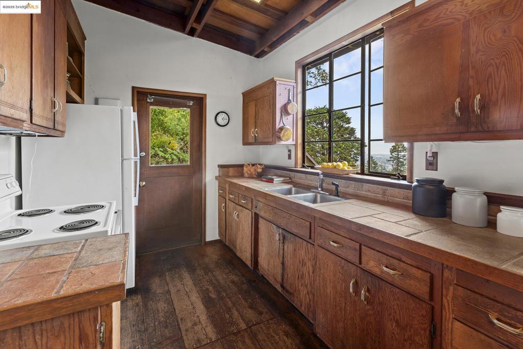 BERKELEY HILLS - Residential
