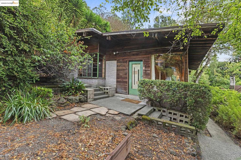 BERKELEY HILLS - Residential