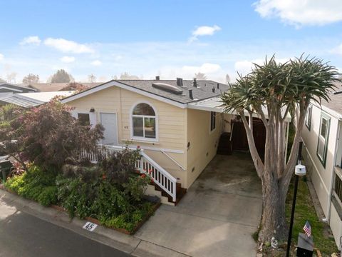 Photo of 4160 Jade Street, Capitola, CA 95010 (MLS # ML82026114) Photo of 4160 Jade Street, Capitola, CA 95010 (MLS # ML82026114)