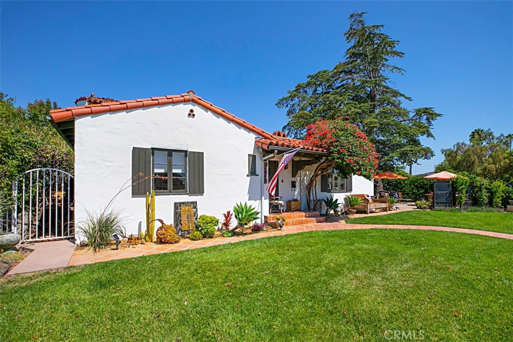 31462 El Camino Real