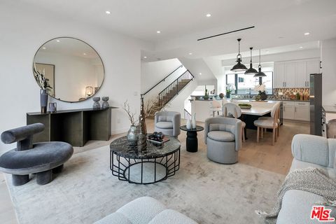 Photo of 5164 W Mid City Court, Los Angeles, CA 90019 (MLS # 26663937)