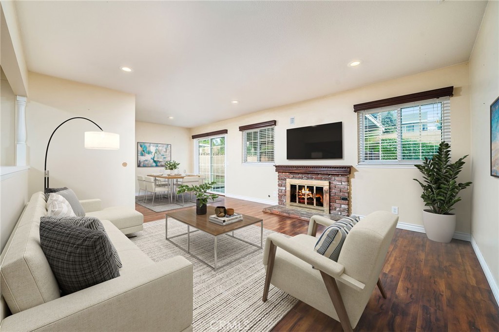 944 Eastglen Drive