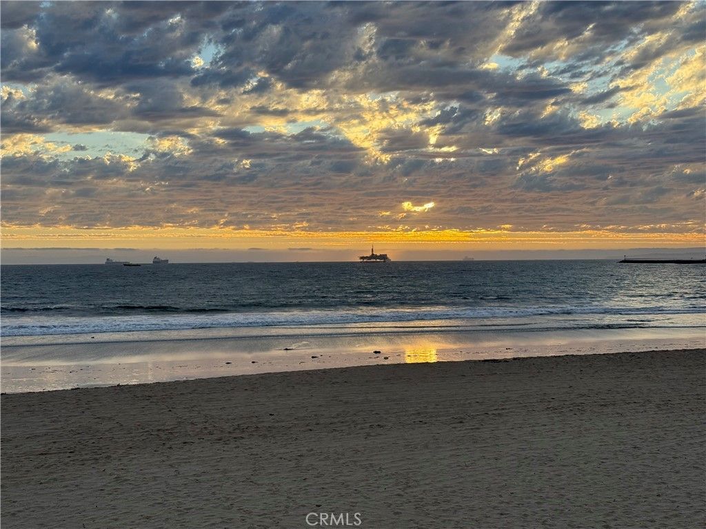 Photo of 87 A Surfside Ave, Surfside, CA 90743 (MLS # PW25244732)