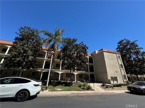 Photo of 4002 Calle Sonora #3F, Laguna Woods, CA 92637 (MLS # OC26060397)