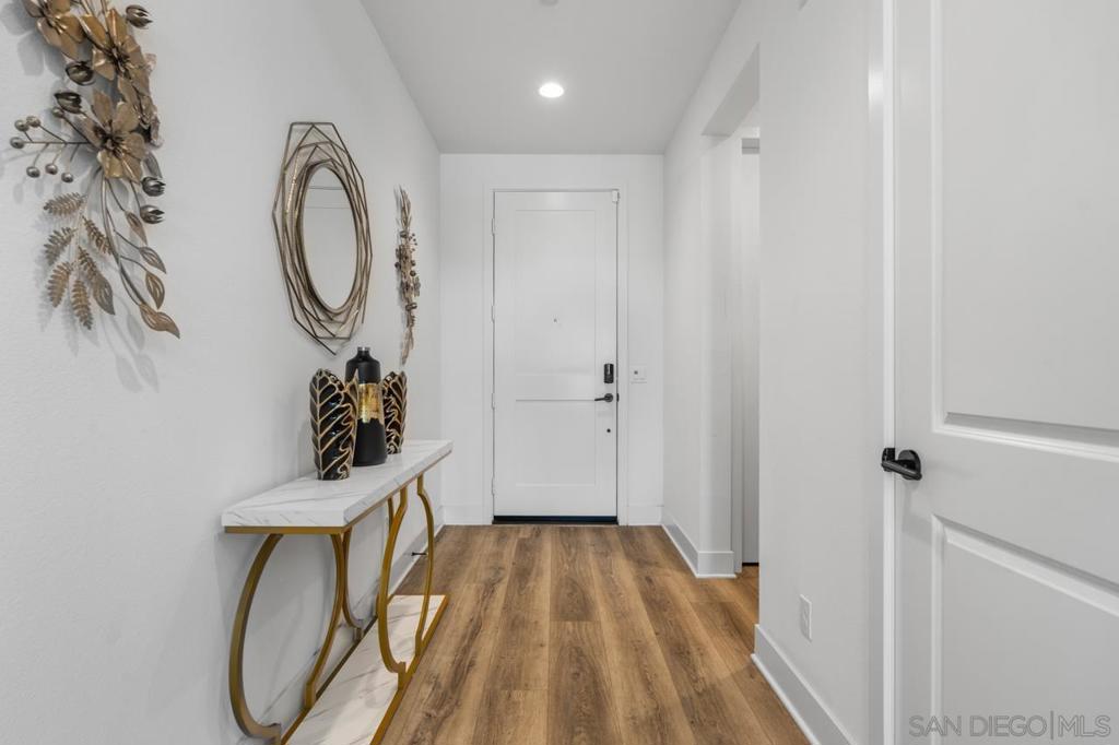 2366 Calle Grandon