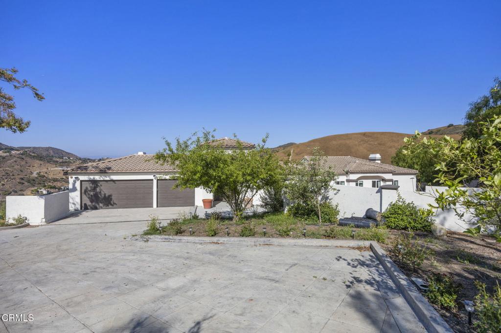 40 Saddlebow Road