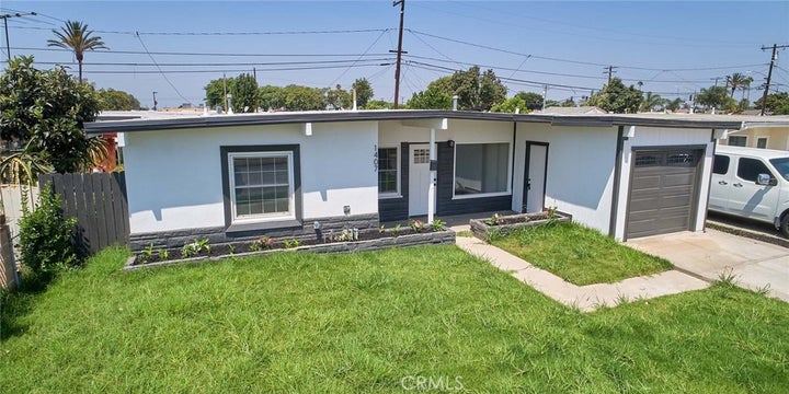 Photo 1 of 19 — 1407 S Hillford, Compton, CA 90220