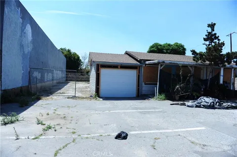 4518 W 1st Street, Santa Ana, CA 92703 - MLS#: PW25098263