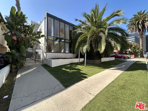 Photo of 1233 BARRY Avenue #101, Los Angeles, CA 90025 (MLS # 25627449)