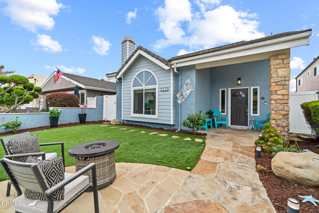 5222 Whitecap Street