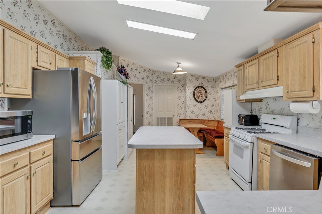 5815 E La Palma Avenue 59