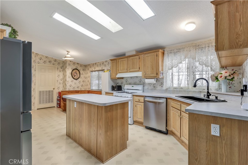 5815 E La Palma Avenue 59