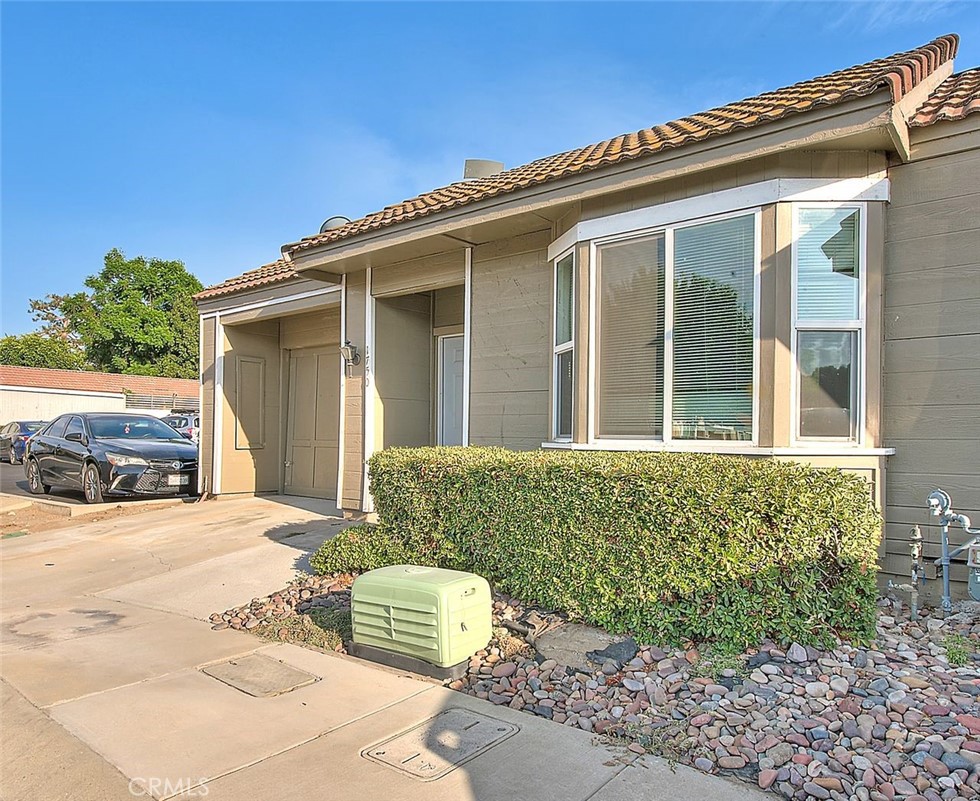 1750 Terrace Lane
