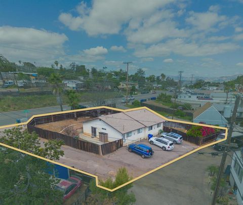 12005 Lacie Ln Lakeside CA 92040