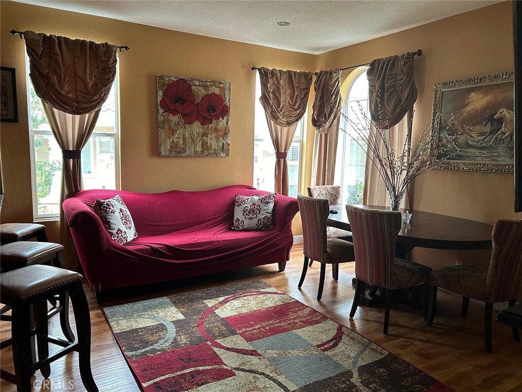 1020 S San Marino Way