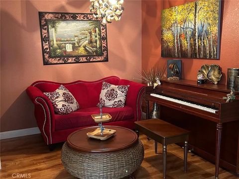 1020 S San Marino Way Anaheim CA 92808