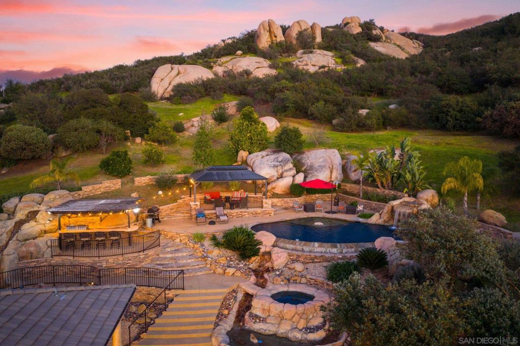 19491 Deerhorn Valley