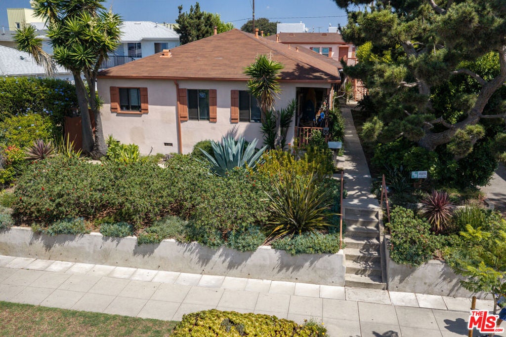 1937 12th Street