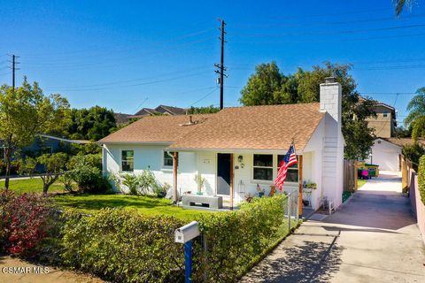 Photo of 31 Fremont Avenue, Moorpark, CA 93021 (MLS # 225005429)