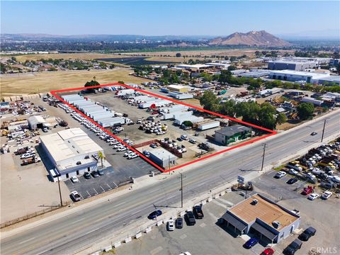 Photo of 2532 Rubidoux BLVD, Jurupa Valley, CA 92509 (MLS # CV26112623)