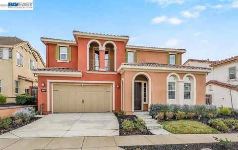 Photo of 1718 N Terracina Dr Dr, Dublin, CA 94568 (MLS # 41129014)