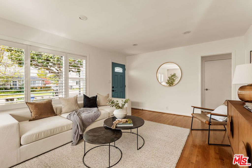 Photo of 8040 Agnew Avenue, Los Angeles, CA 90045 (MLS # 26645181)