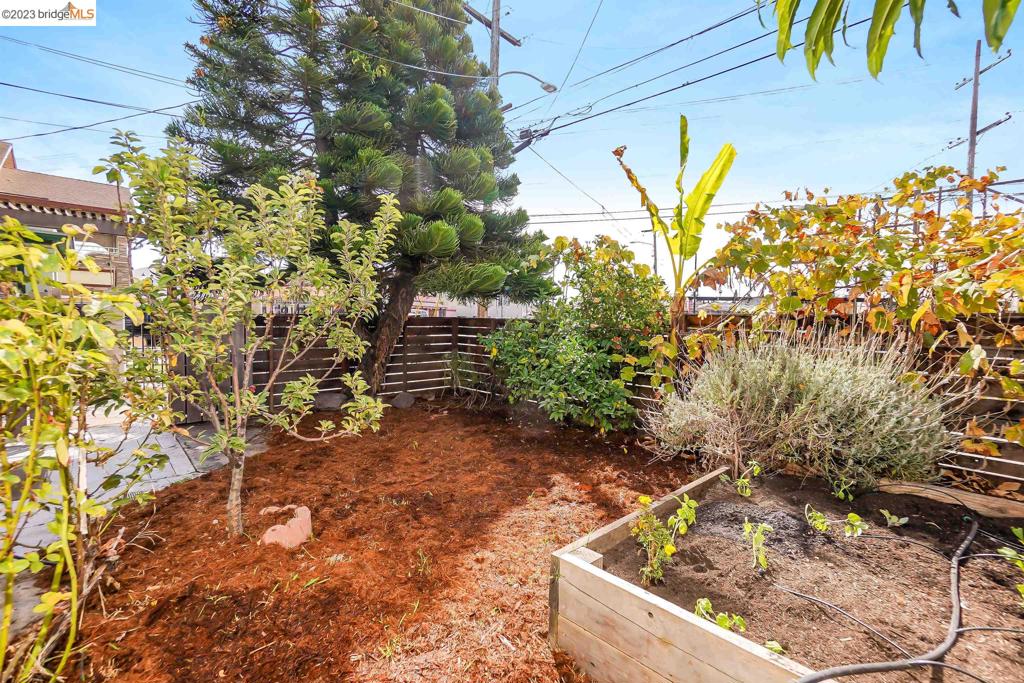 MAXWELL  PARK - Residential