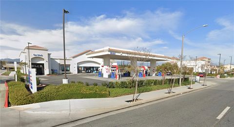 1186 Foothill Blvd Rialto CA 92376