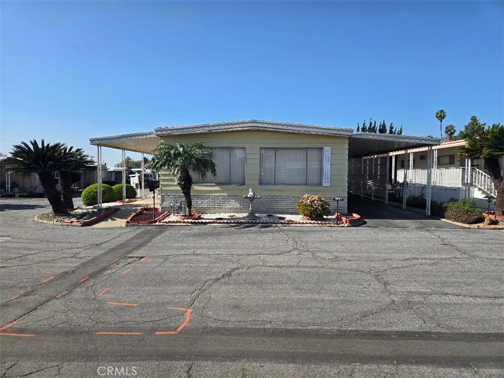 840 E Foothill Boulevard 164