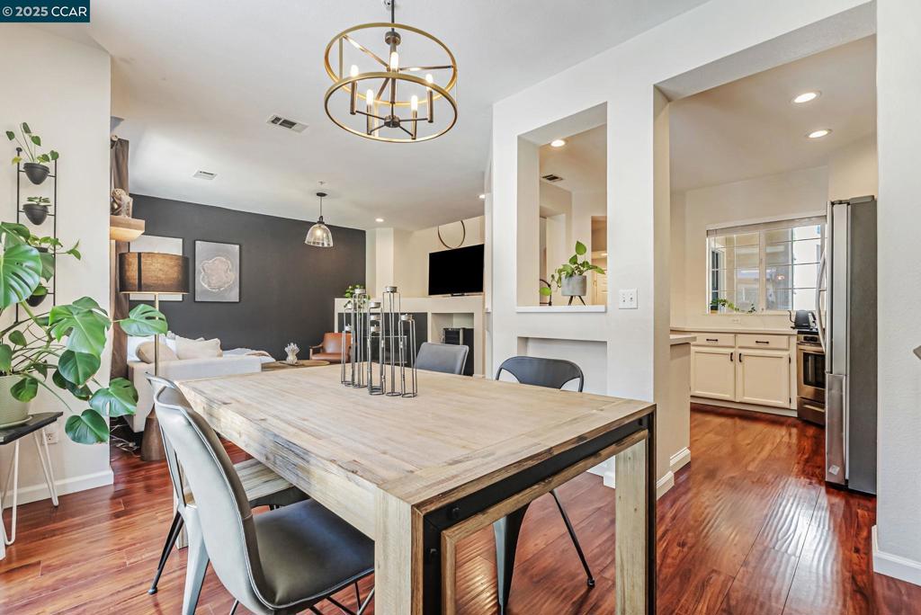 CA HIGHLANDS - Residential