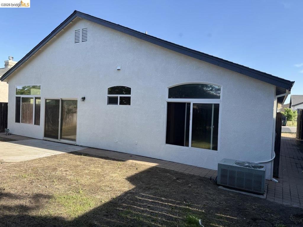 131 Legacy St