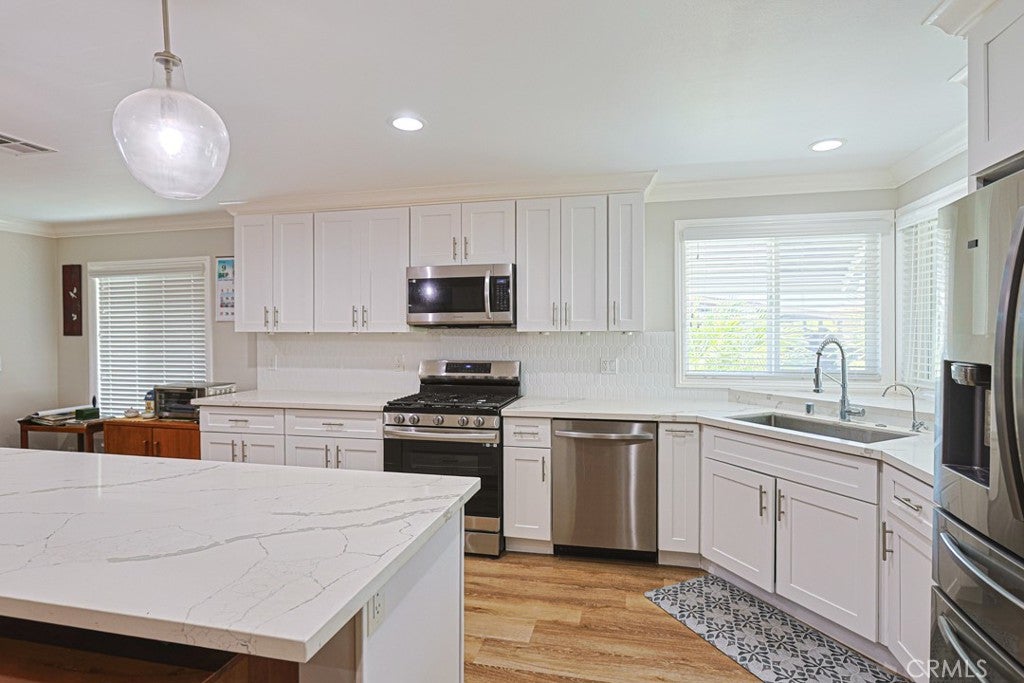 1361 Canyon Lake 58