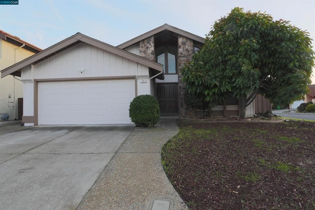 listing image 130724346793056591245