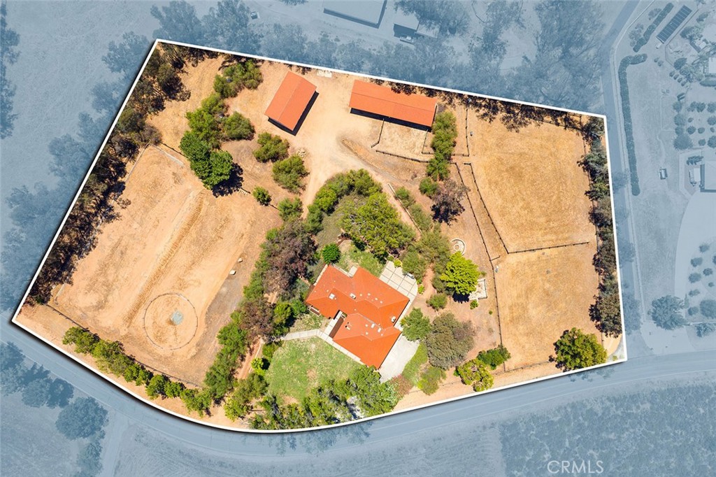 38785 Avenida Bonita