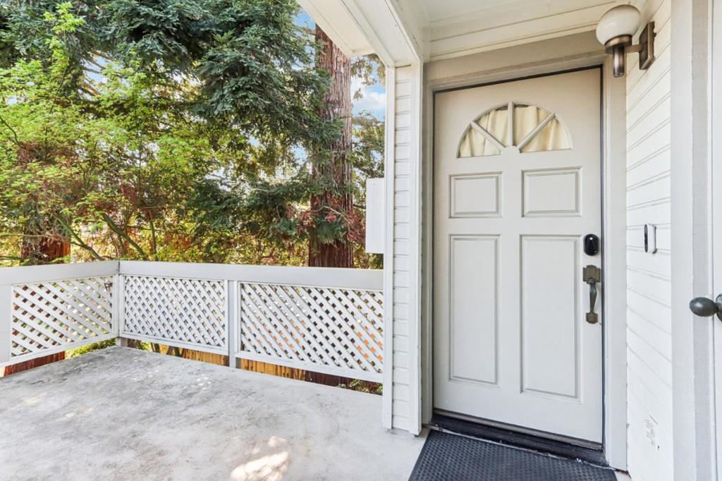 984 Belmont Terrace 10