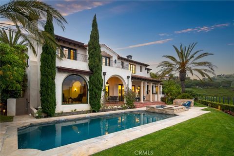 Photo of 26 Fairway Pt, Newport Coast, CA 92657 (MLS # PW26075513)