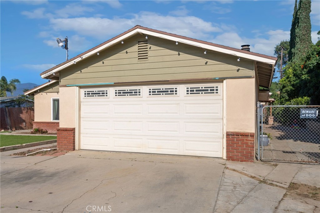 19027 Stroh Avenue