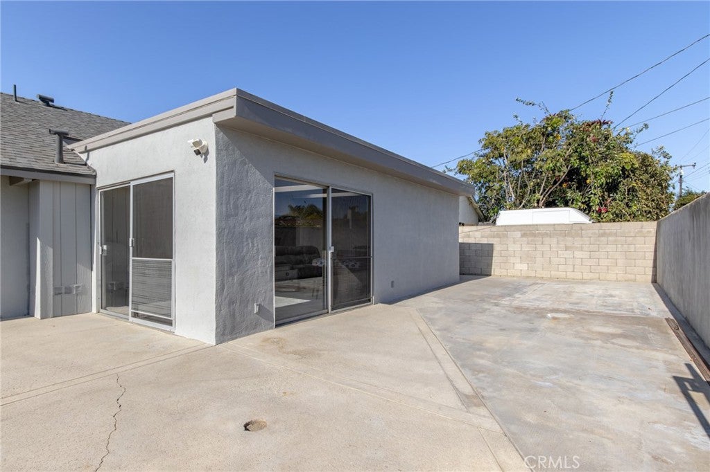 8232 Indianapolis, Huntington Beach CA 92646 - Photo 16