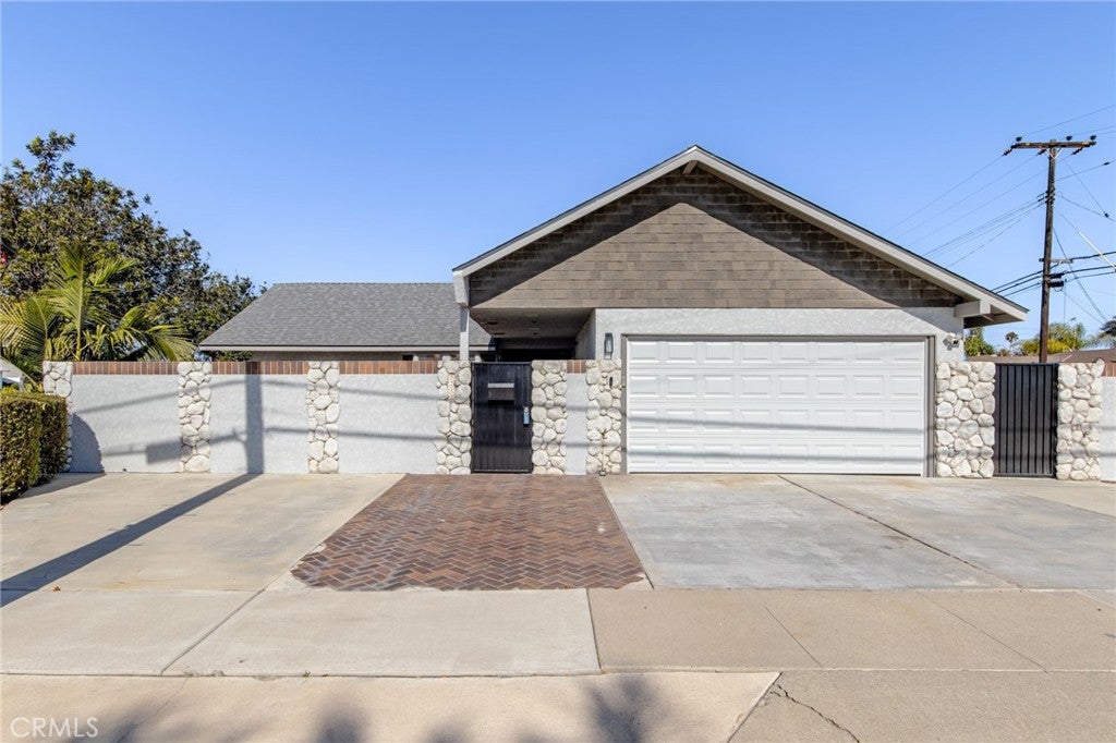 8232 Indianapolis, Huntington Beach CA 92646 - Photo 10