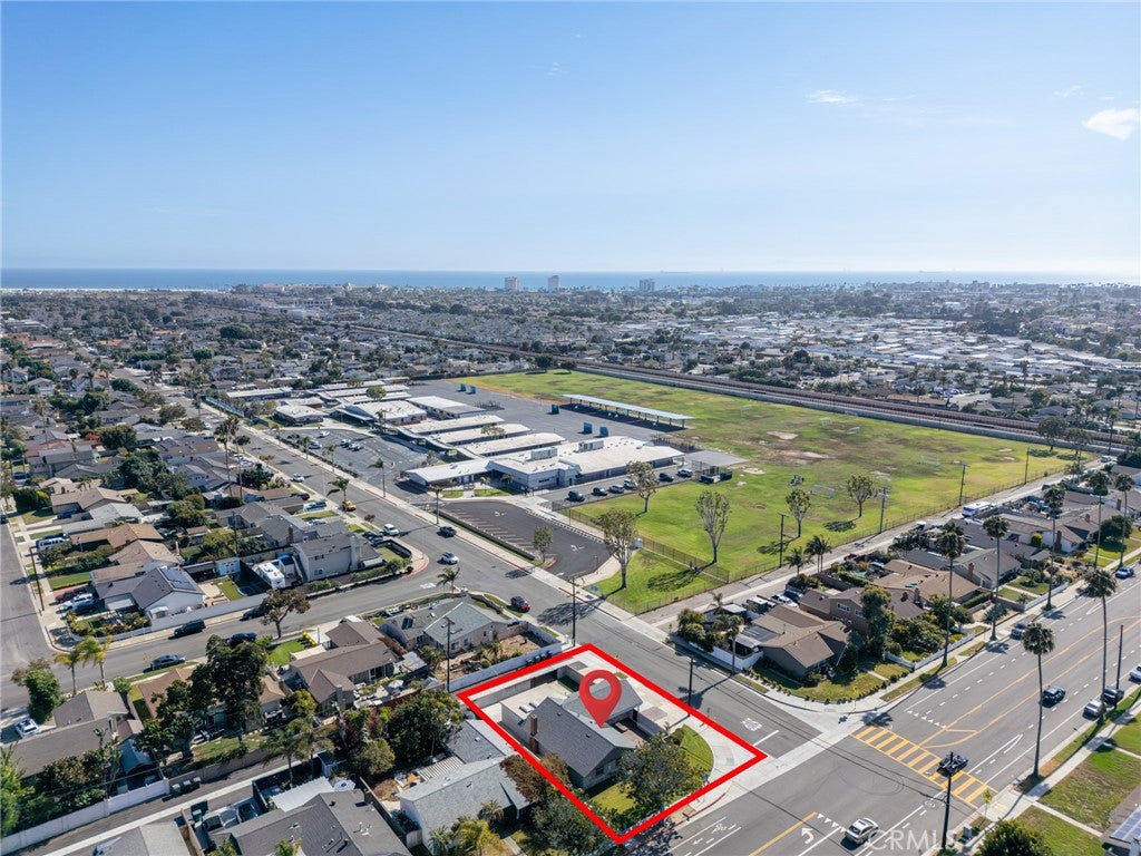 8232 Indianapolis AVE, Huntington Beach CA 92646