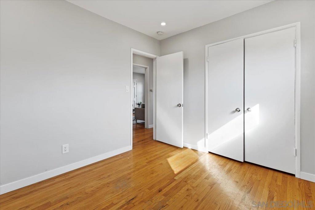 La Mesa - Residential