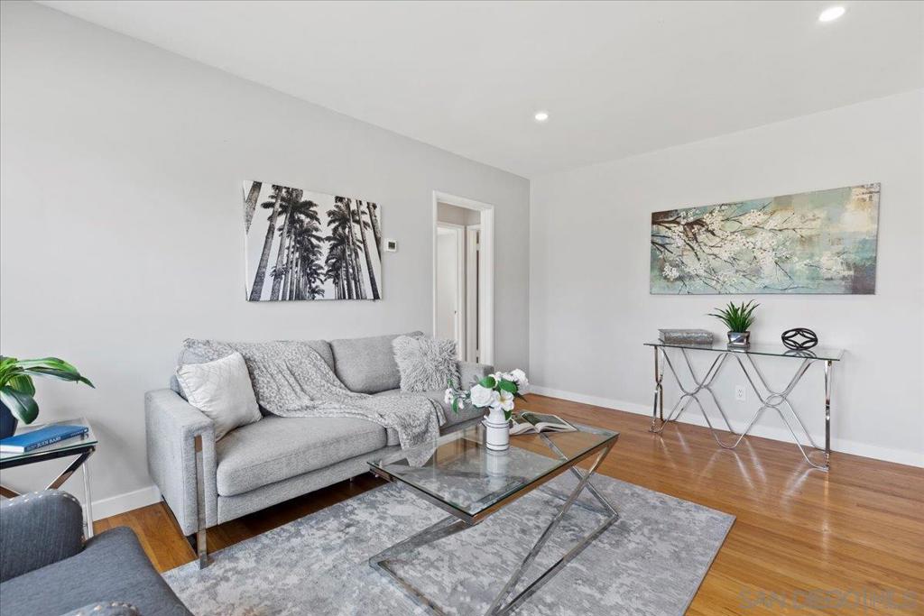 La Mesa - Residential