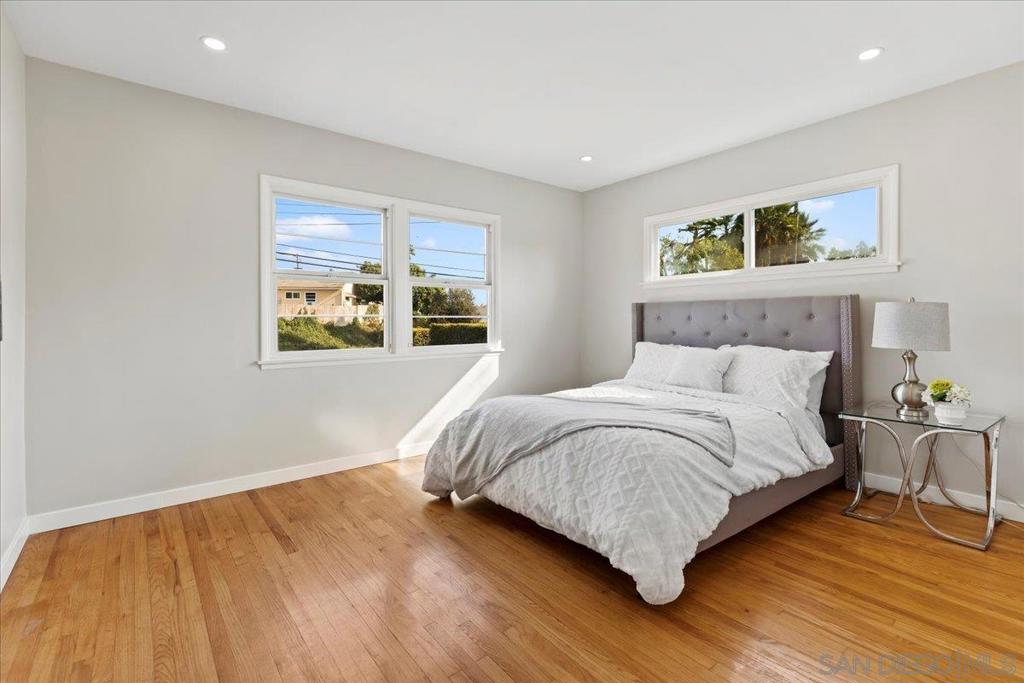 La Mesa - Residential