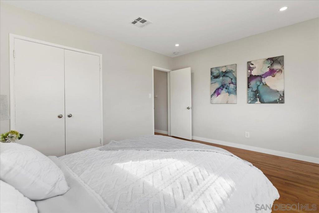 La Mesa - Residential