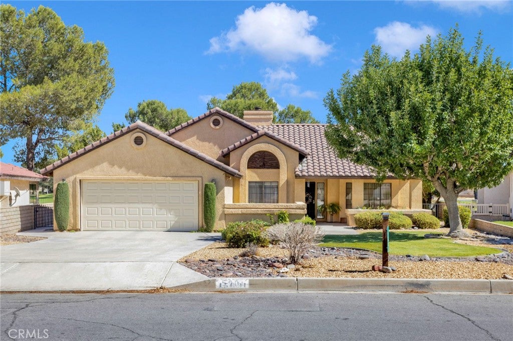 15001 Blue Grass