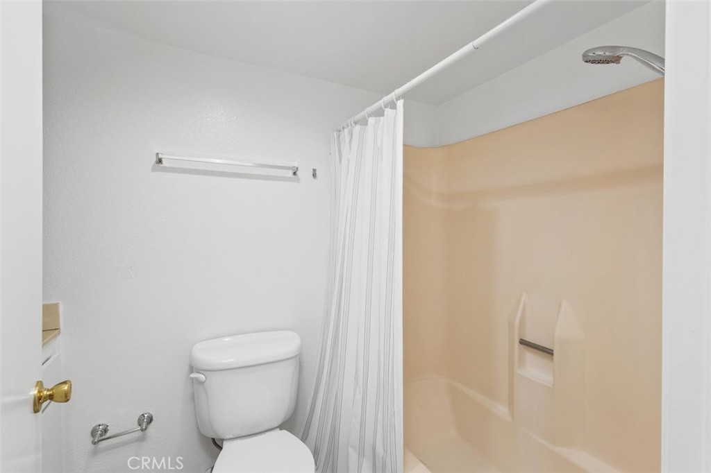 The Lakes (LK) - Residential