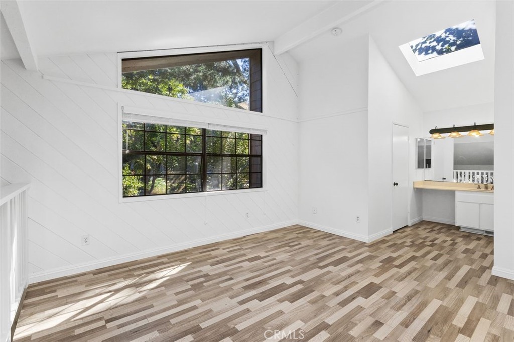 The Lakes (LK) - Residential