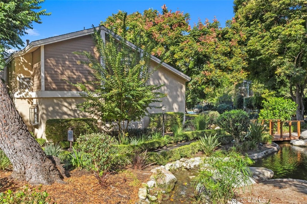 The Lakes (LK) - Residential